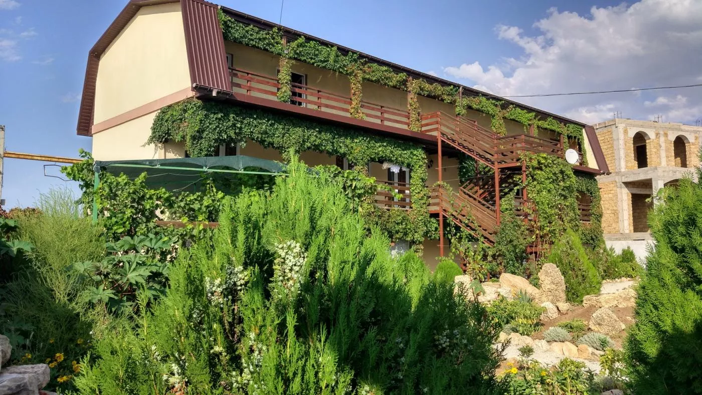 . Гостевой дом "Кевсер". Саки