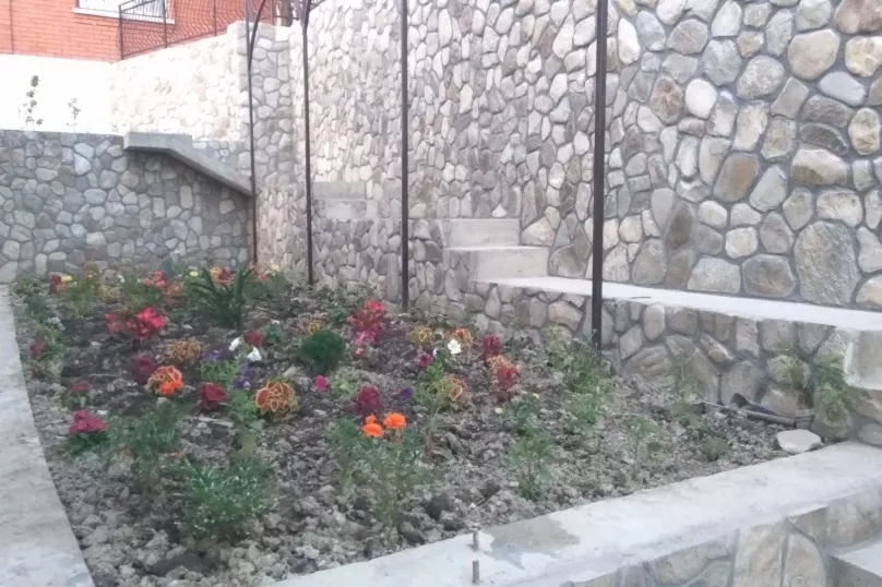 . Гостевой дом ЛенАрт. Головинка