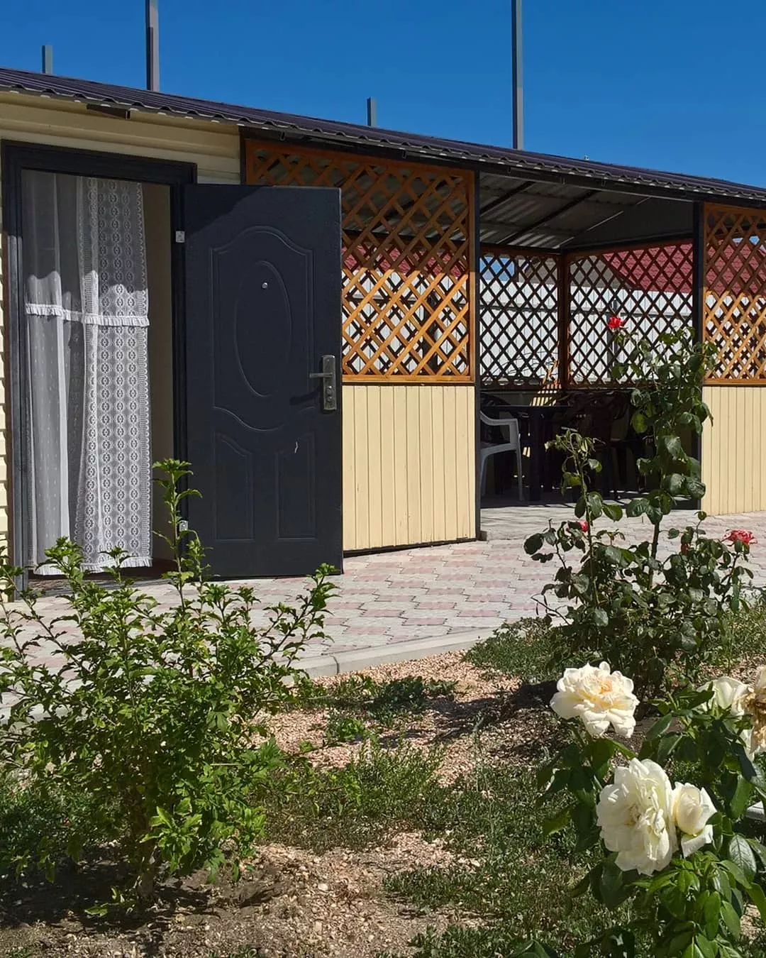 . Гостевой дом "Петрович". Должанская