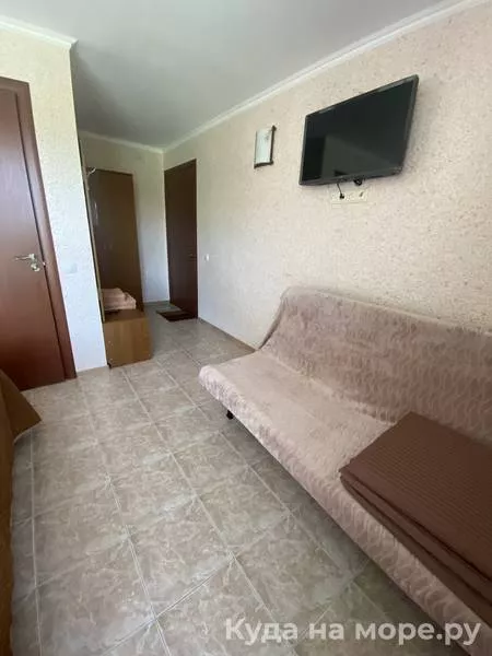 Стандартный 3-местный номер. Гостевой дом "Вероника" - Ольгинка. Ольгинка