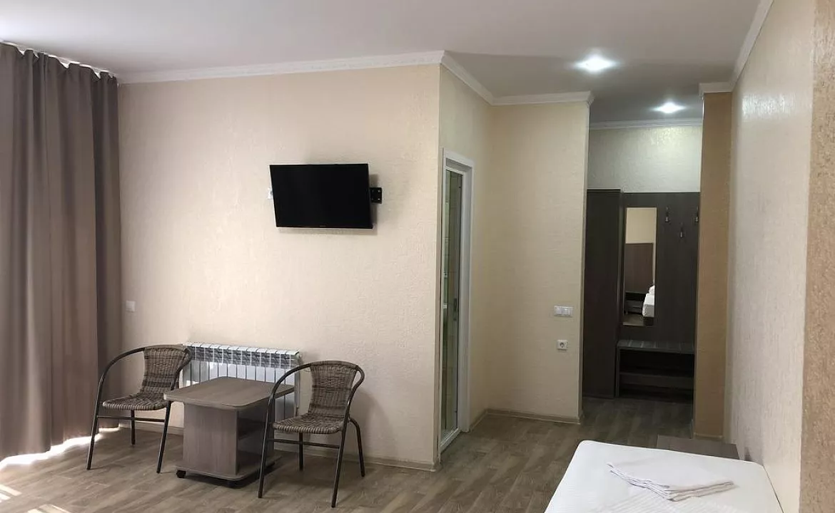 Семейный 3-х местный. Гостевой дом ASV. Якорная Щель Семейный 3-х местный. Гостевой дом ASV. Якорная Щель