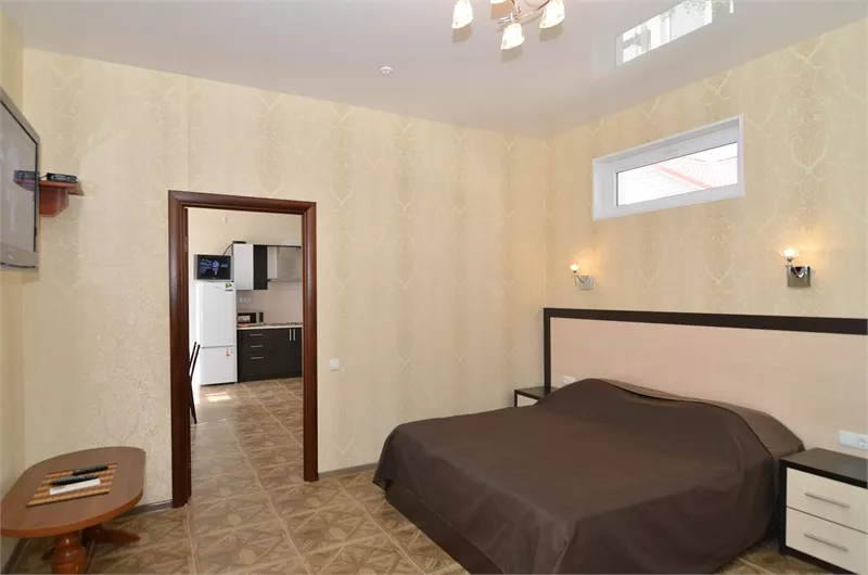 2-комнатные апартаменты. Коттедж "Белый медведь". Симферополь