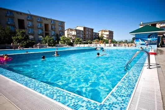 . Гостиница Кардинал. Джемете . Гостиница Кардинал. Джемете