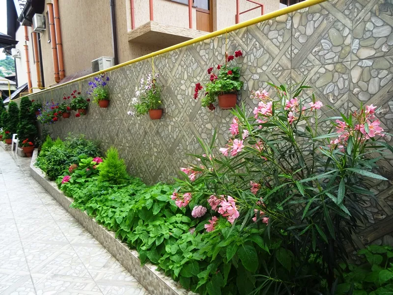 . Частный сектор "Майский". Лазаревское - частный сектор