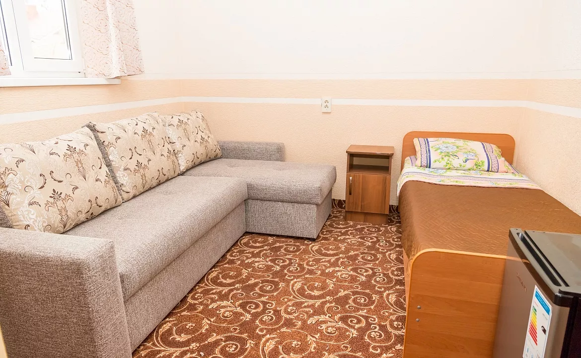 Трехместный номер эконом класса. Гостевой дом "Ника" - Анапа. Анапа Трехместный номер эконом класса. Гостевой дом "Ника" - Анапа. Анапа