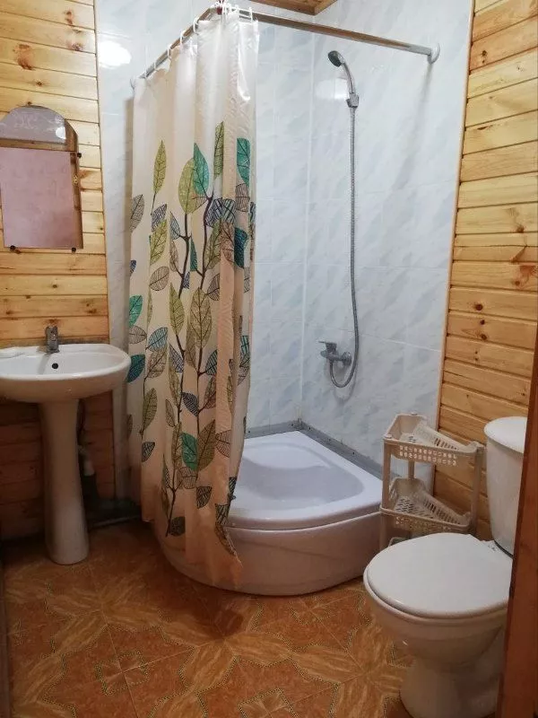 . Гостиница "Эко-дом" . Пицунда . Гостиница "Эко-дом" . Пицунда