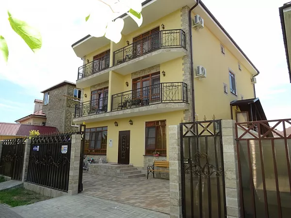 . Квартира в многоквартирном доме Метревелли, 10/а. Адлер