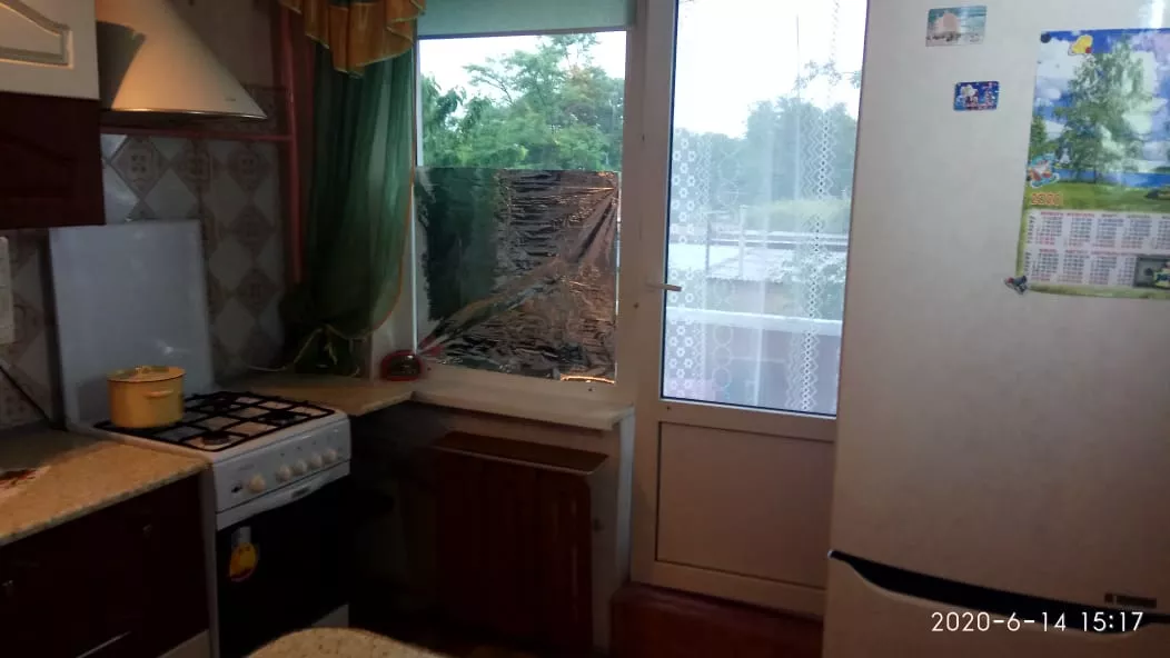 двухкомнатная квартира. Квартира в многоквартирном доме 2-х комнатная квартира у моря. Ейск