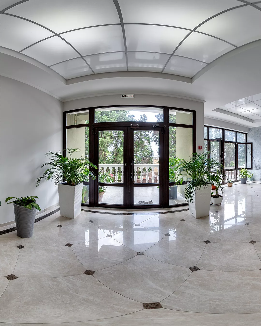 . Квартира в многоквартирном доме Апартамент-студия. Ливадия