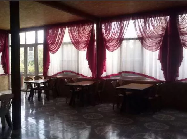 . «Роберт и Оксана». Пицунда