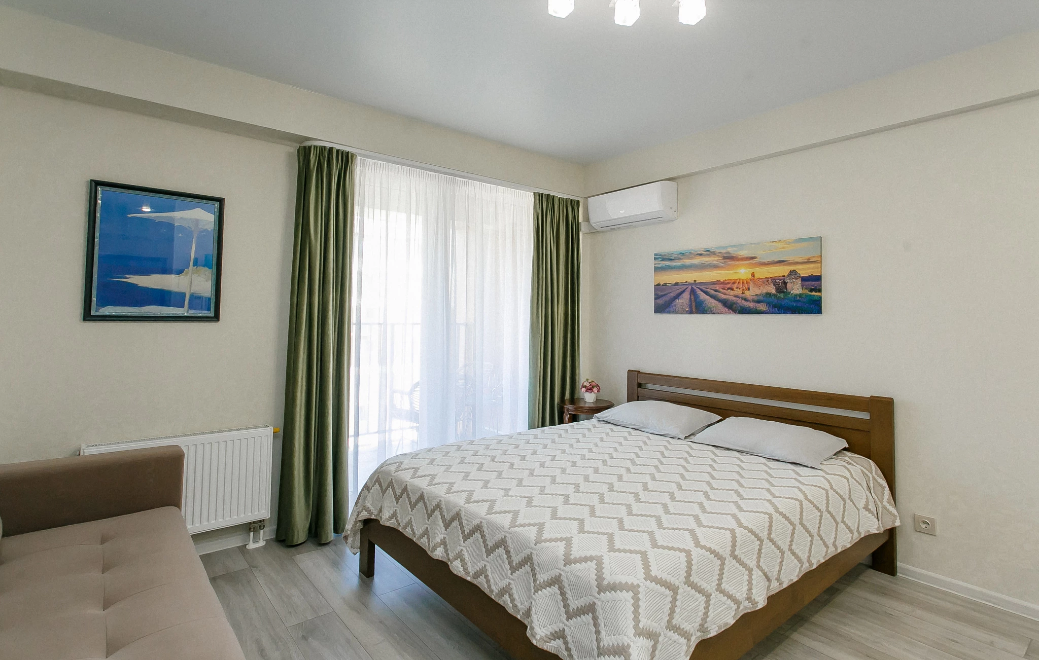 . Квартира в многоквартирном доме Стильный апартамент на первой береговой с видом на море. Дагомыс