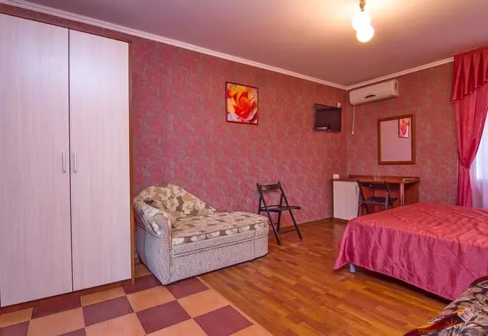 . Отель «Лазурит». Архипо-Осиповка