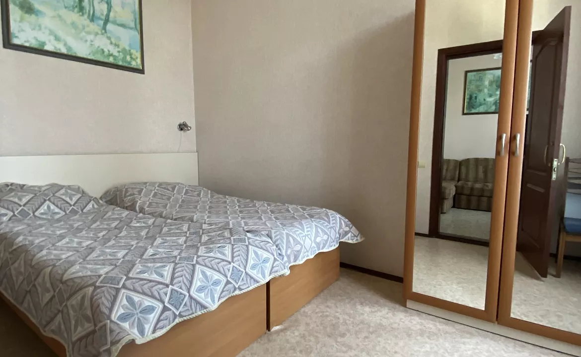 Люкс . Вилла "Ренессанс". Кореиз