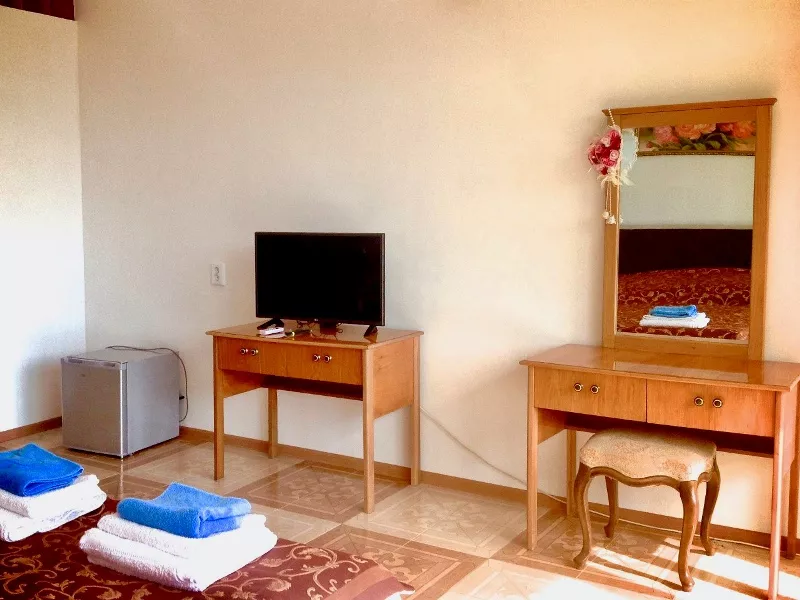 . Гостевой дом "У бассейна". Лоо