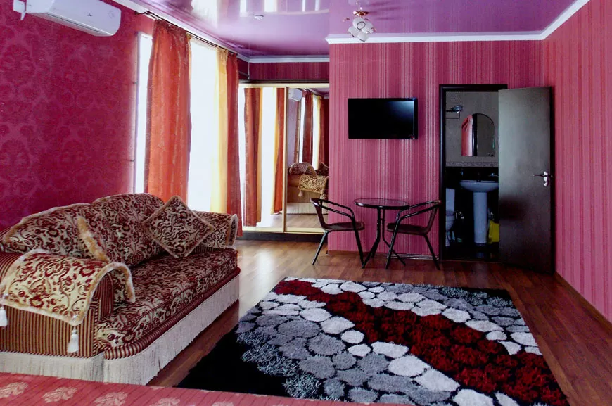 СТАНДАРТ ПЛЮС I КАТЕГОРИИ – КОРПУС 2. Гостевой дом «Ле-Ди». Саки