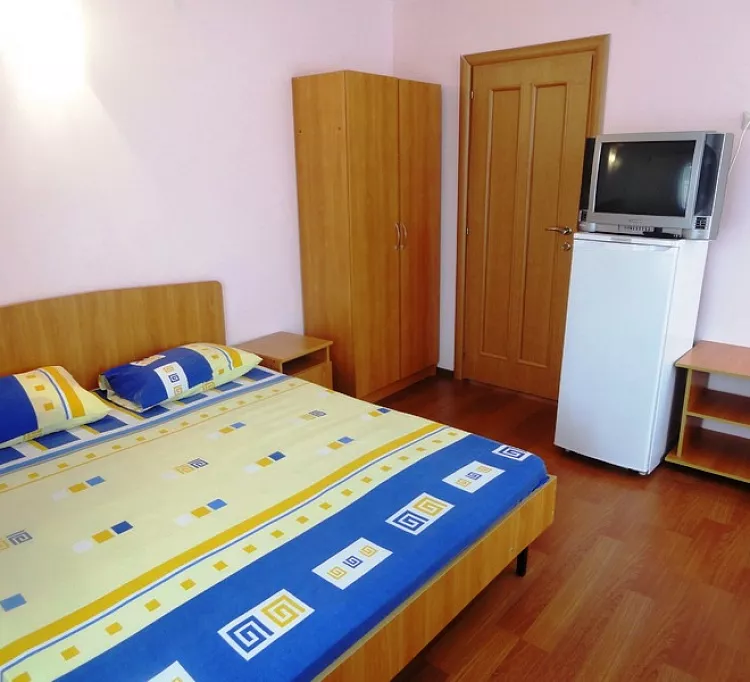 Стандарт. Частный гостевой дом Бриз 2. Голубицкая Стандарт. Частный гостевой дом Бриз 2. Голубицкая