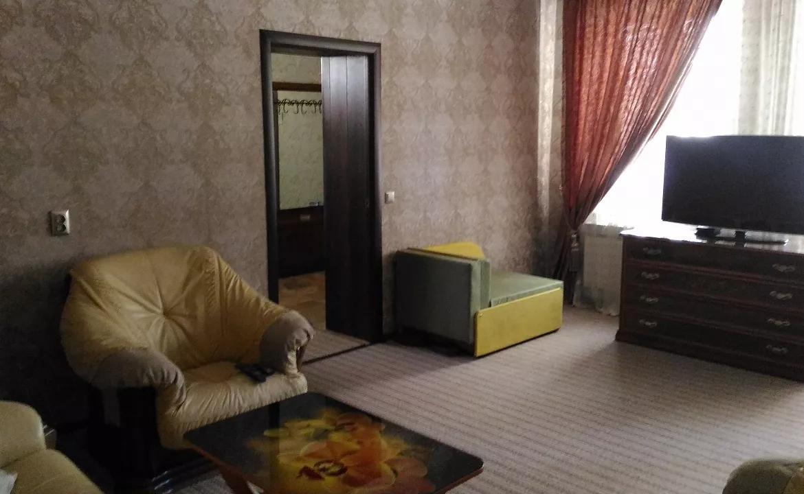 Люкс двухкомнатный. Гостевой дом На Пролетарской. Евпатория