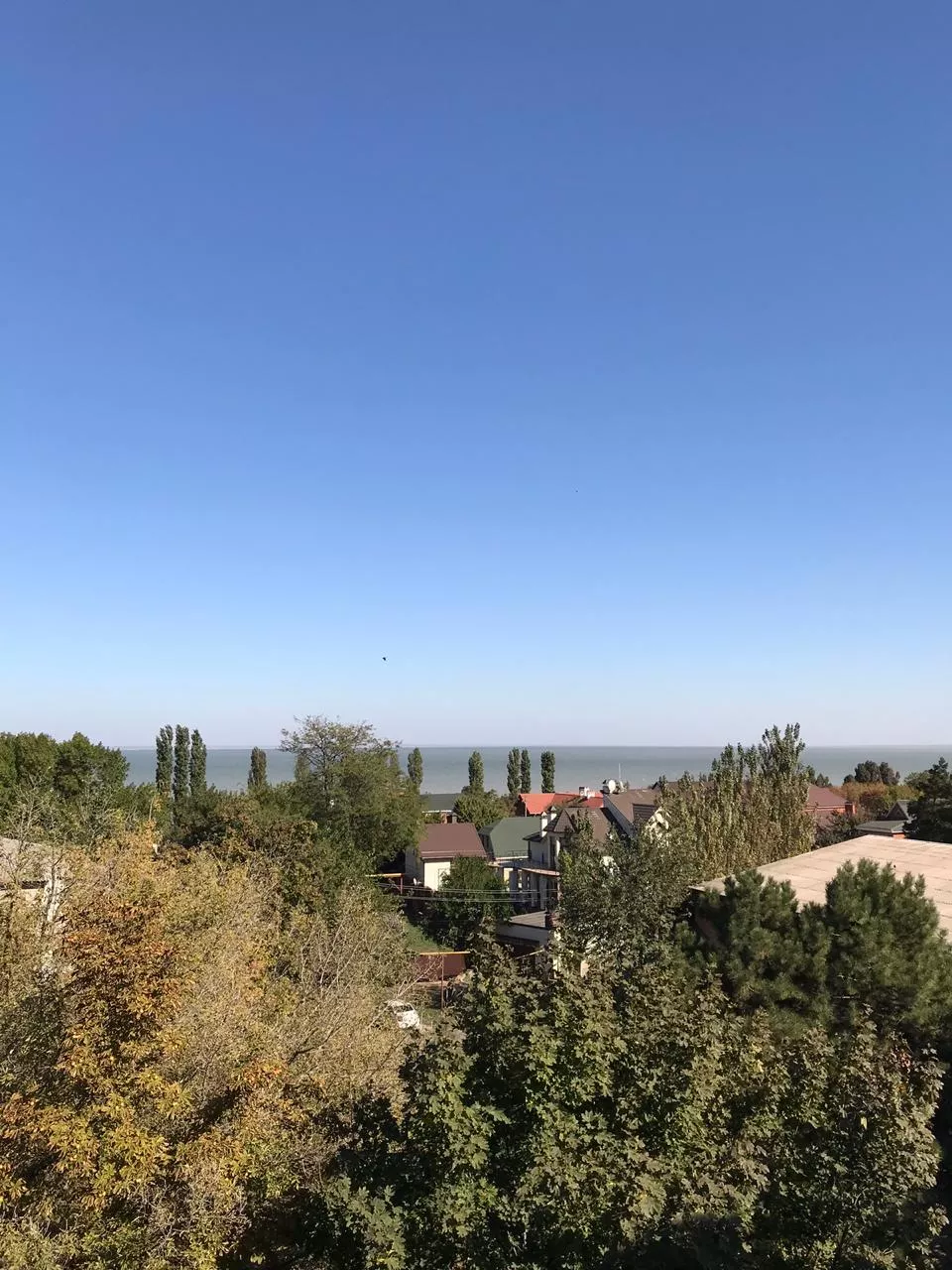 . Квартира в многоквартирном доме Двухуровневая 3-к квартира на лимане ул. Горького. Ейск