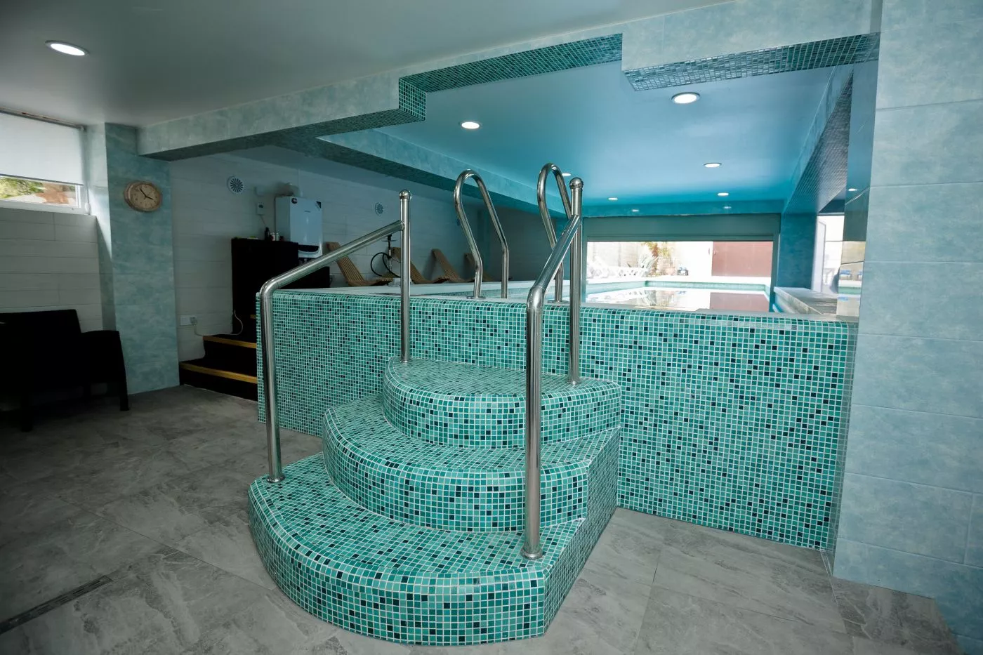 . Гостиница LooSPAngeles. Лоо