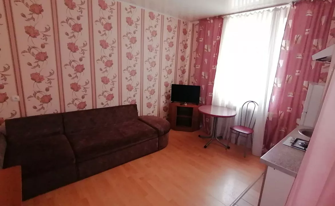 Студия номер 8. Гостевой дом НА САМБУРОВА. Анапа