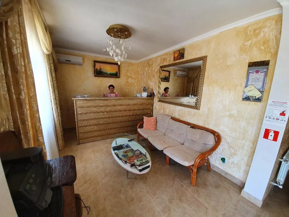 . Отель Золотой **. Саки