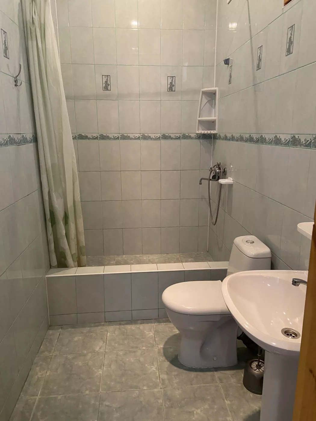 . Гостевой дом Надежда в Гаграх. Гагра