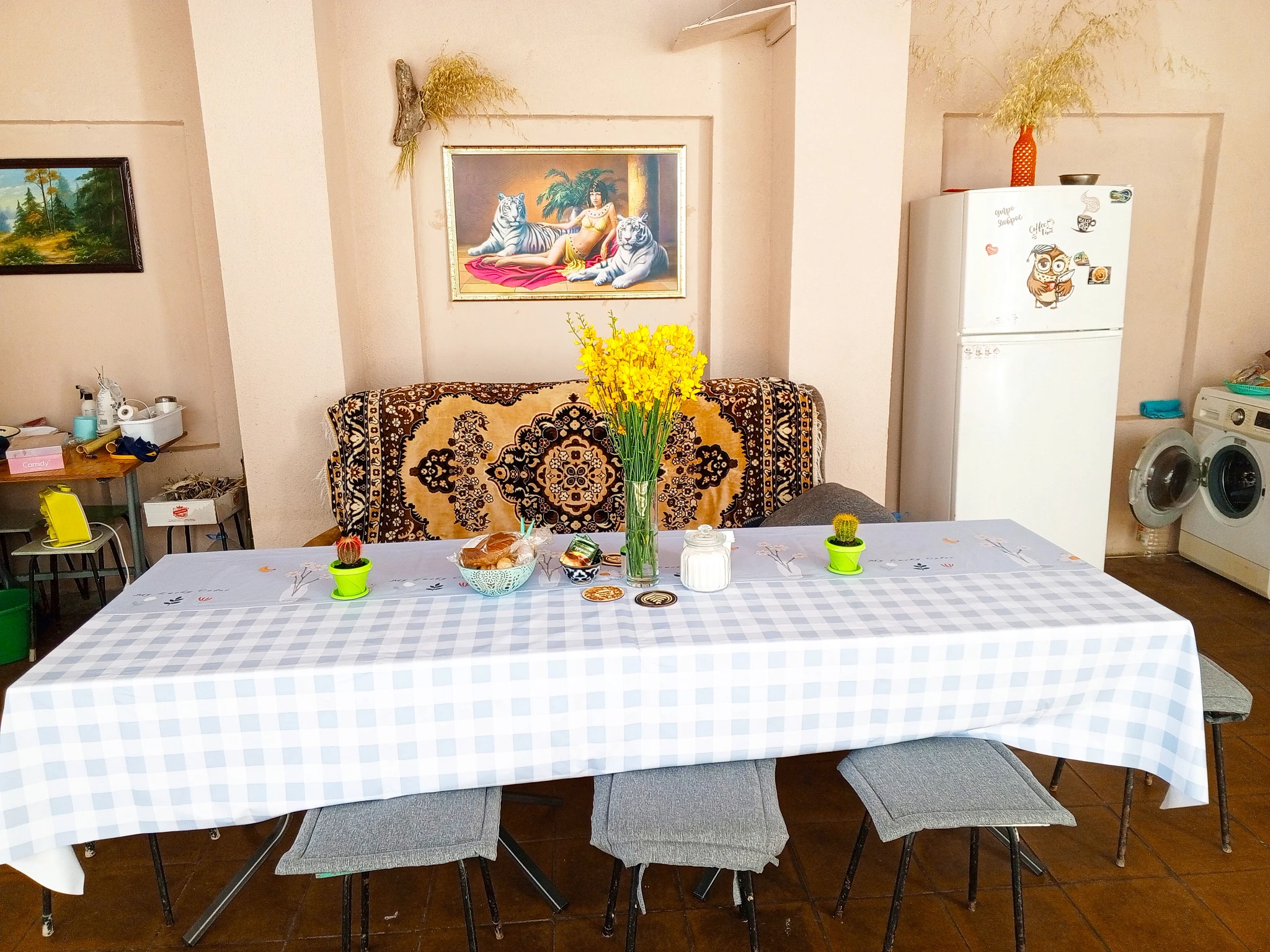 . Отель "Гермес" . Вардане