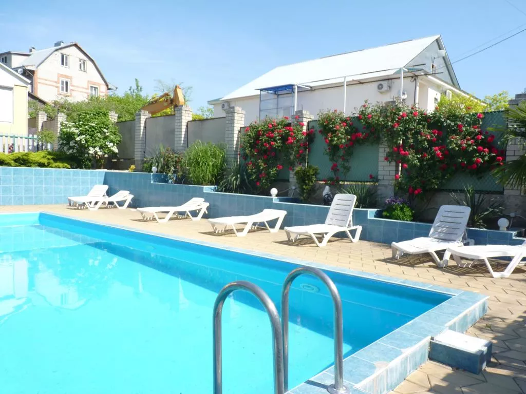 . Отель ОАЗИС. Пляхо