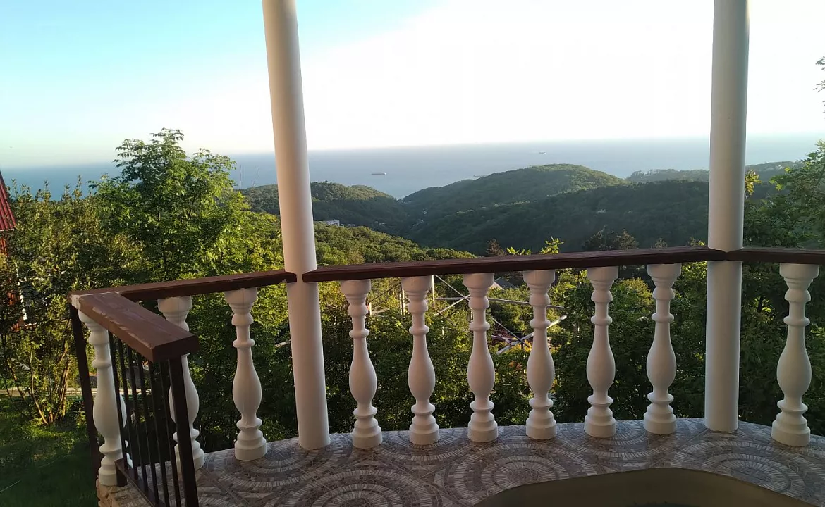 Вилла на две семьи. "Вилла и Бревенчатые дома в лесу" . Туапсе Вилла на две семьи. "Вилла и Бревенчатые дома в лесу" . Туапсе