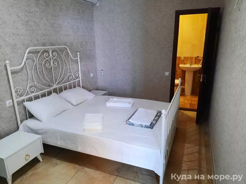 . Отель Феникс. Цандрипш