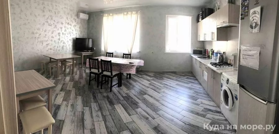 . Гостевой дом "Амели". Геленджик