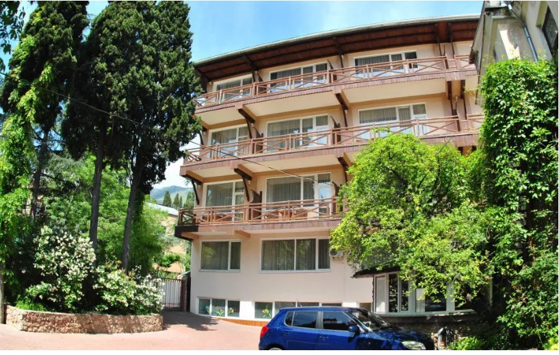 . Гостиница Спарта. Ялта