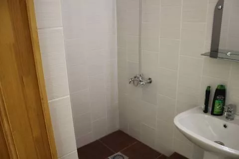 Номер 4-х местный с кухней. Гостевой дом «Лазурит». Головинка Номер 4-х местный с кухней. Гостевой дом «Лазурит». Головинка