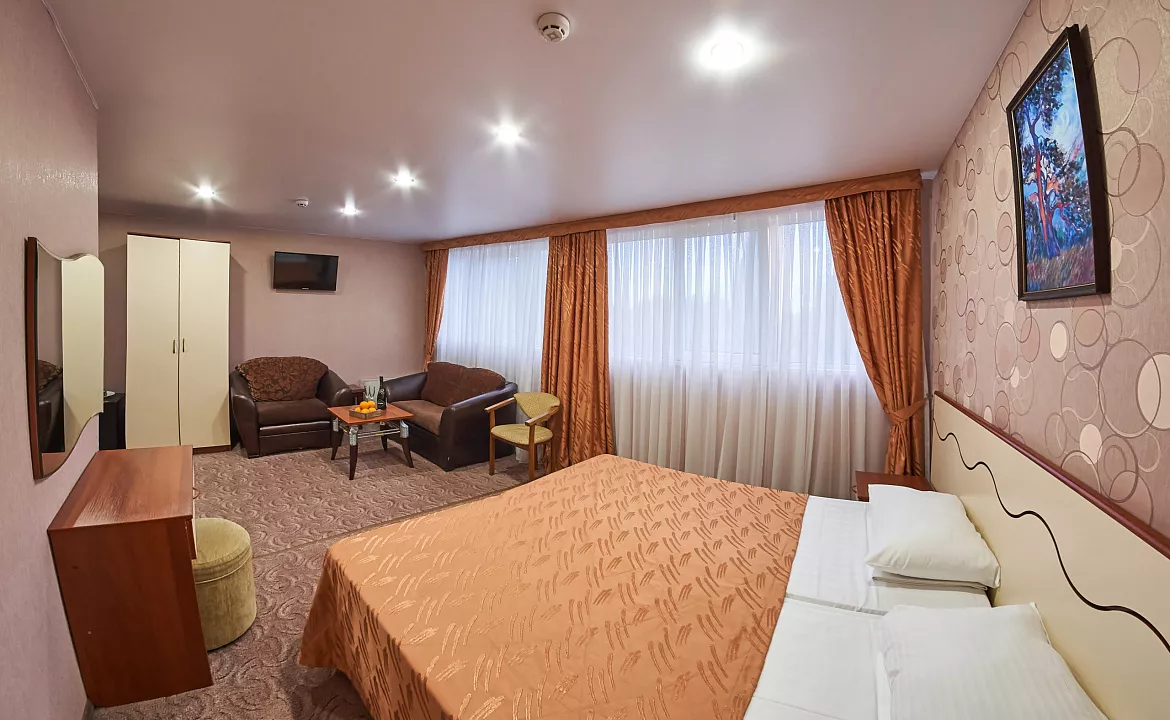 Номер «Первая категория». Пансионат "Радуга". Геленджик