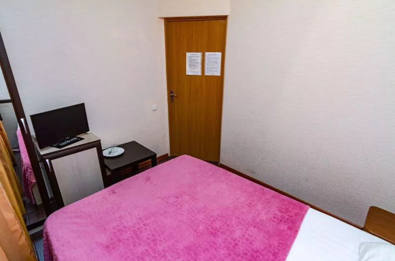 Эконом двухместный. Гостиничный комплекс "Анжелика-Альбатрос". Лоо