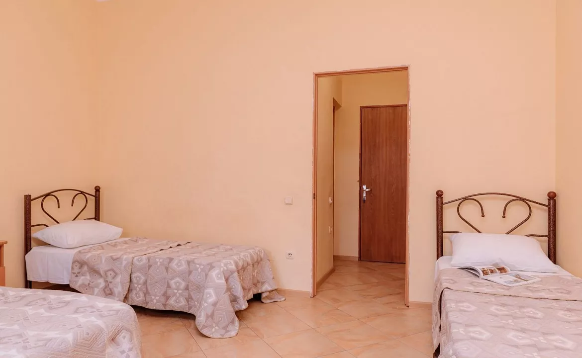 Стандарт с балконом. Гостевой дом "София" - Лазаревское. Лазаревское