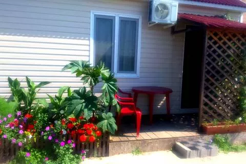 Однокомнатный домик. Бунгало парк «ΓΛΑΡΟΣ». Береговое