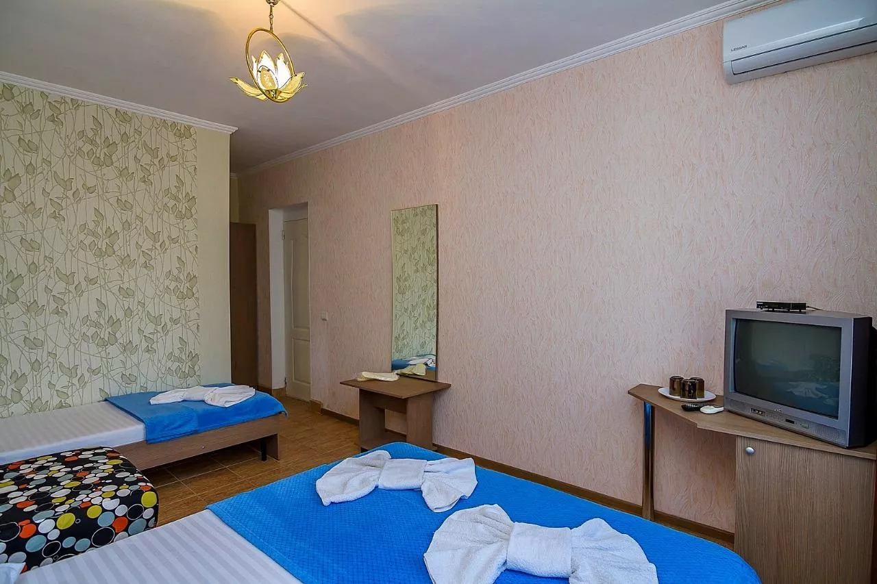 . Гостевой дом "Марьин двор". Лоо