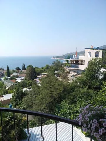 . Гостевой дом Пролетарская 12. Гурзуф