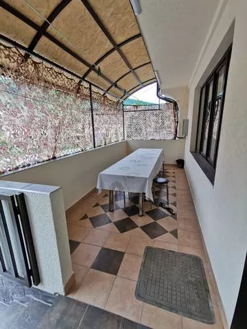 . Гостевой дом "Ласта" . Небуг