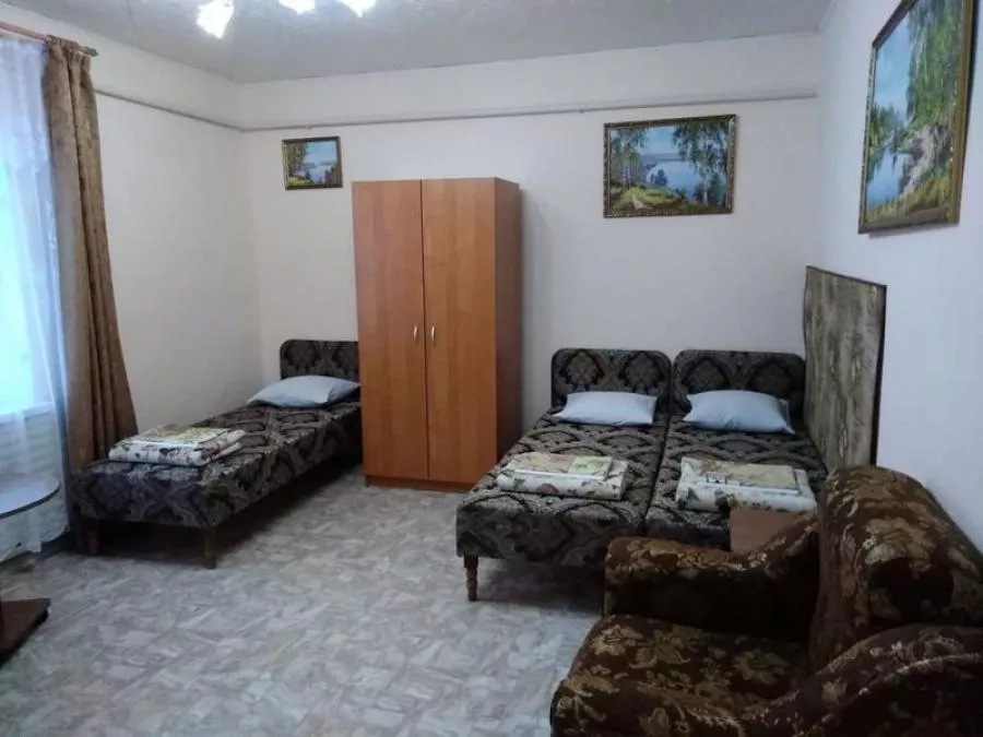 . Этаж под-ключ Владимирская 32/1 . Анапа