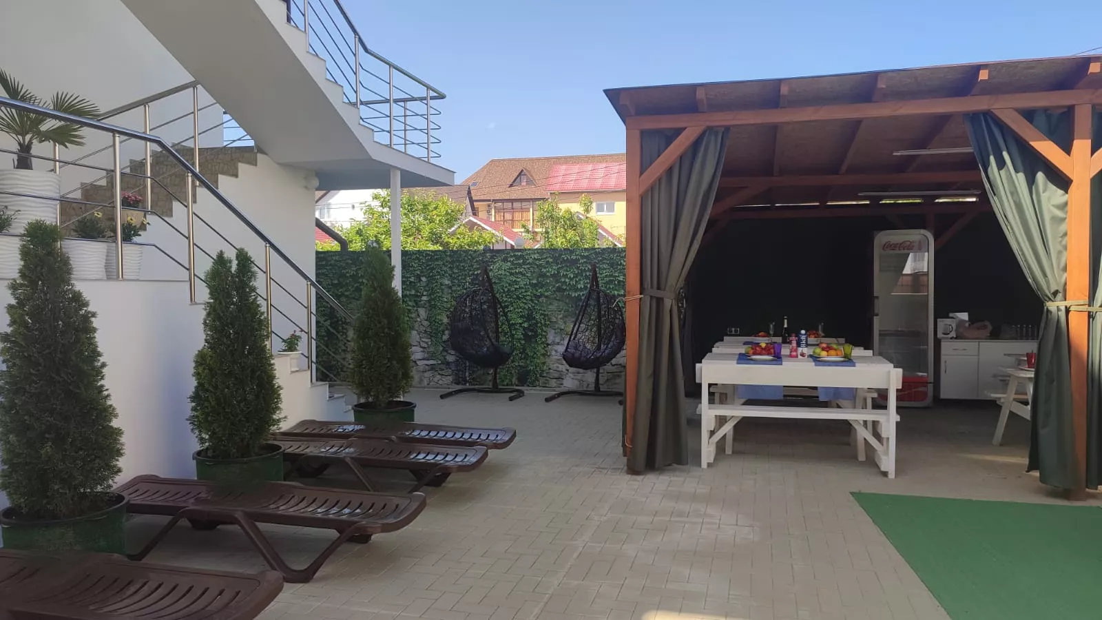 . Гостевой дом "Айсберг". Вардане