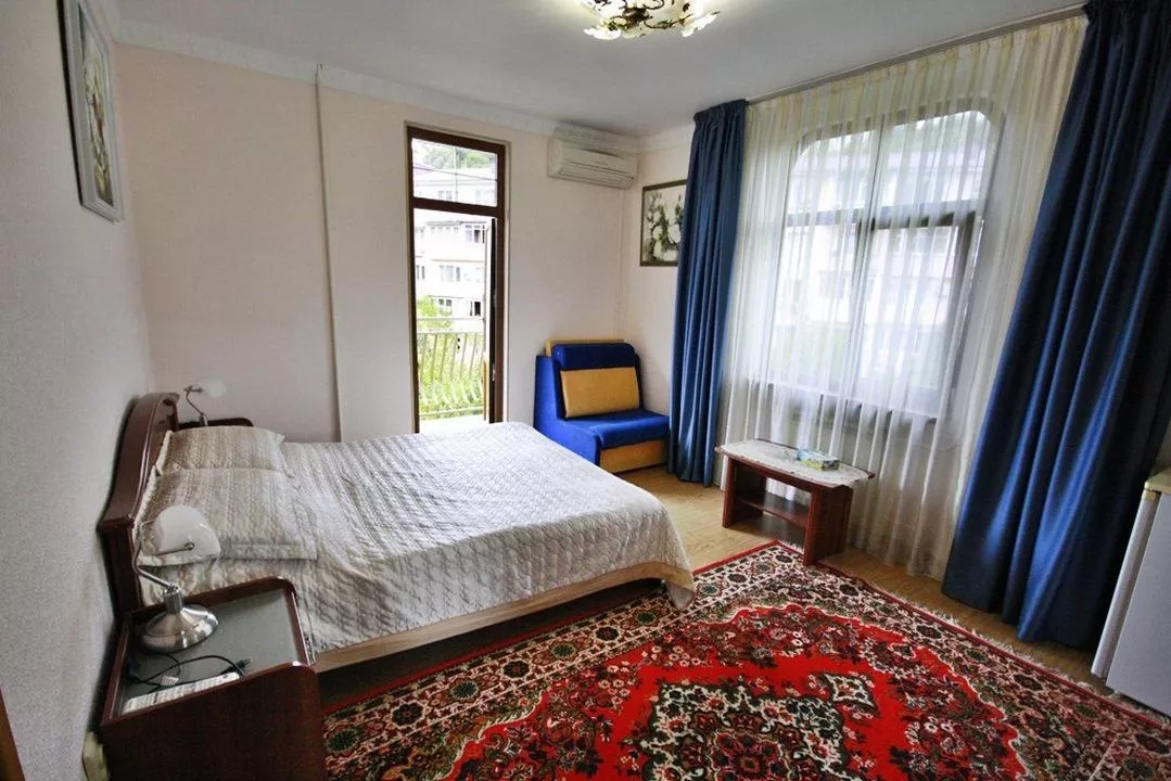 «Стандарт 2х-местный с доп. местом 1 корпус». Гостевой дом «Надежда» . Сочи