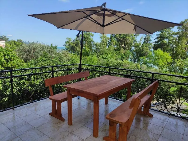 . Гостевой дом "Феникс". Новый Афон