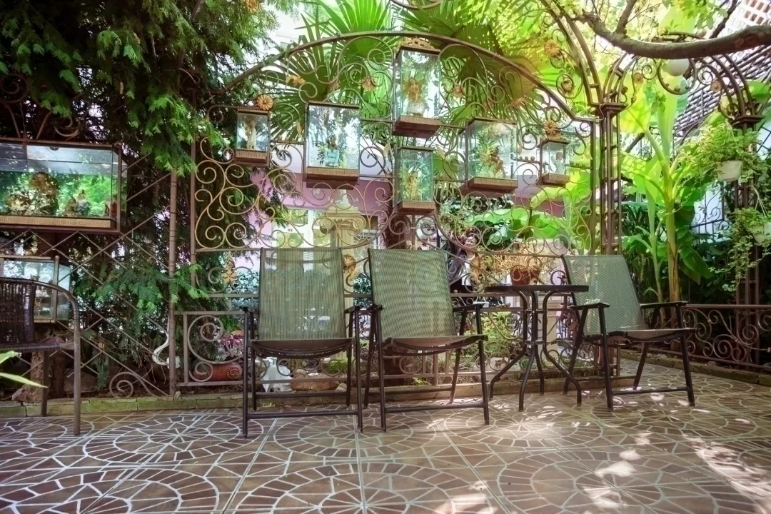 . Семейный отель «Летучая мышь». Алушта