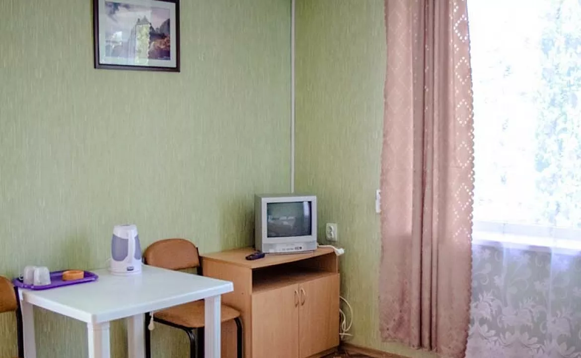 2-X МЕСТНЫЙ НОМЕР С 1 КРОВАТЬЮ. Мини-отель Сан-Сити. Рыбачье