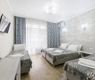 4-х местный комфорт с балконом. Отель White Hotel. 4-х местный комфорт с балконом. Отель White Hotel.