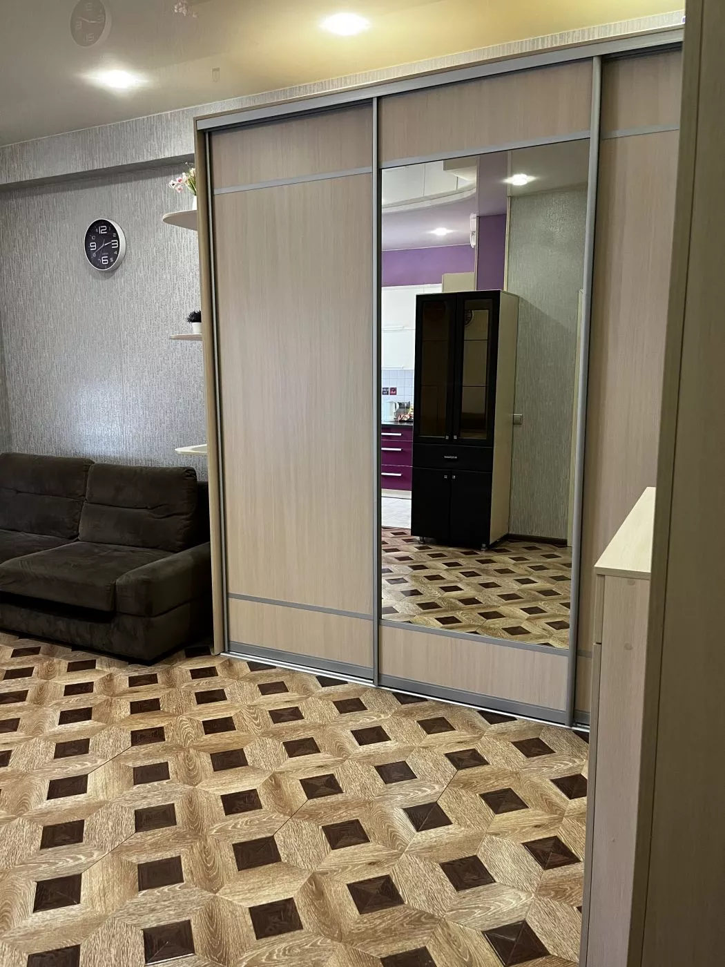 . Квартира в многоквартирном доме Студия на Свердлова 55/3. Адлер