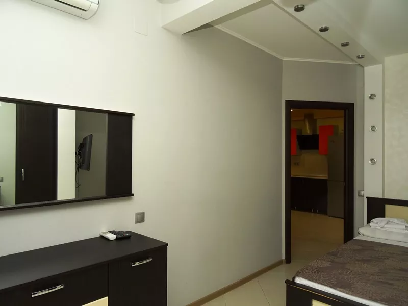 2х-комнатная квартира . Квартира в многоквартирном доме Б Хмельницкого 10 кв 67". Адлер