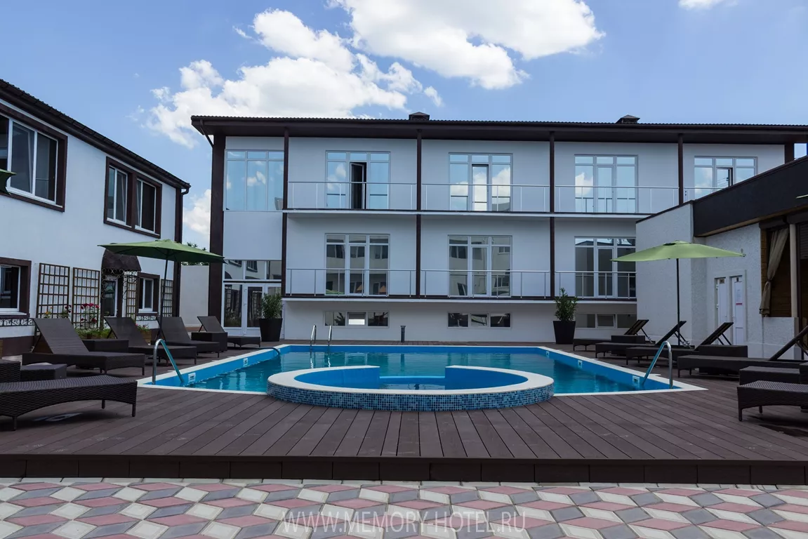 . Гостевой дом "Мемори". Заозерное